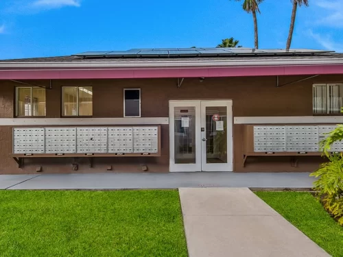 Douglas Pointe Apartments mailboxes